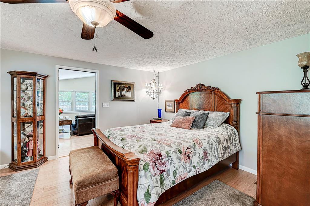 7415 Sargent Road Indianapolis, IN 46256 - Photo 9 of 60 Gallery Image 9