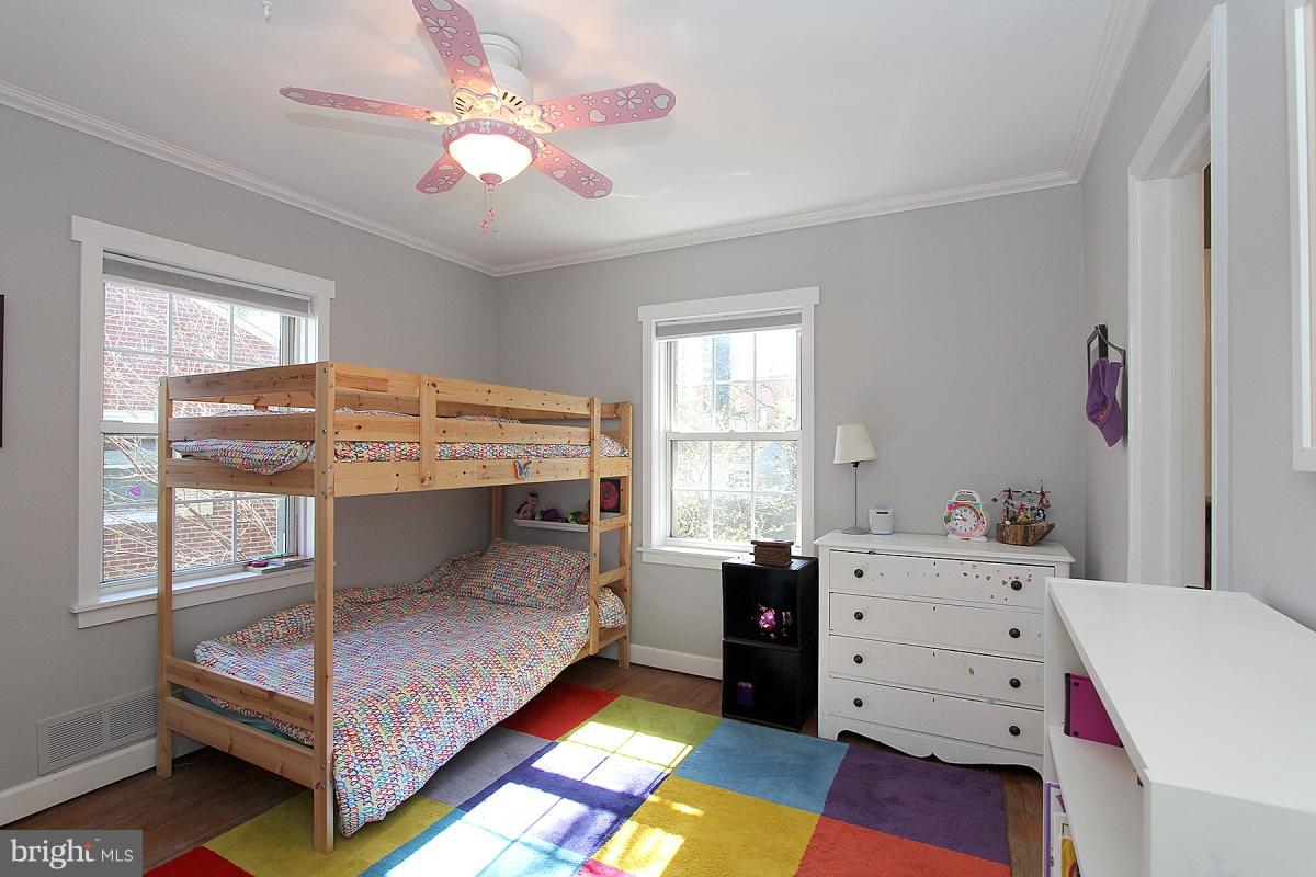 9401 Crosby Road Silver Spring, MD 20910 - Photo 18 of 30 Bedroom