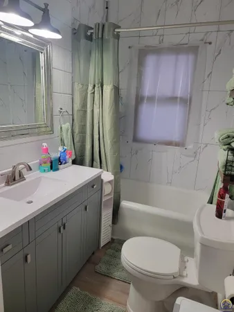 $173,500 | 525 South Exchange Street, Emporia, KS 66801