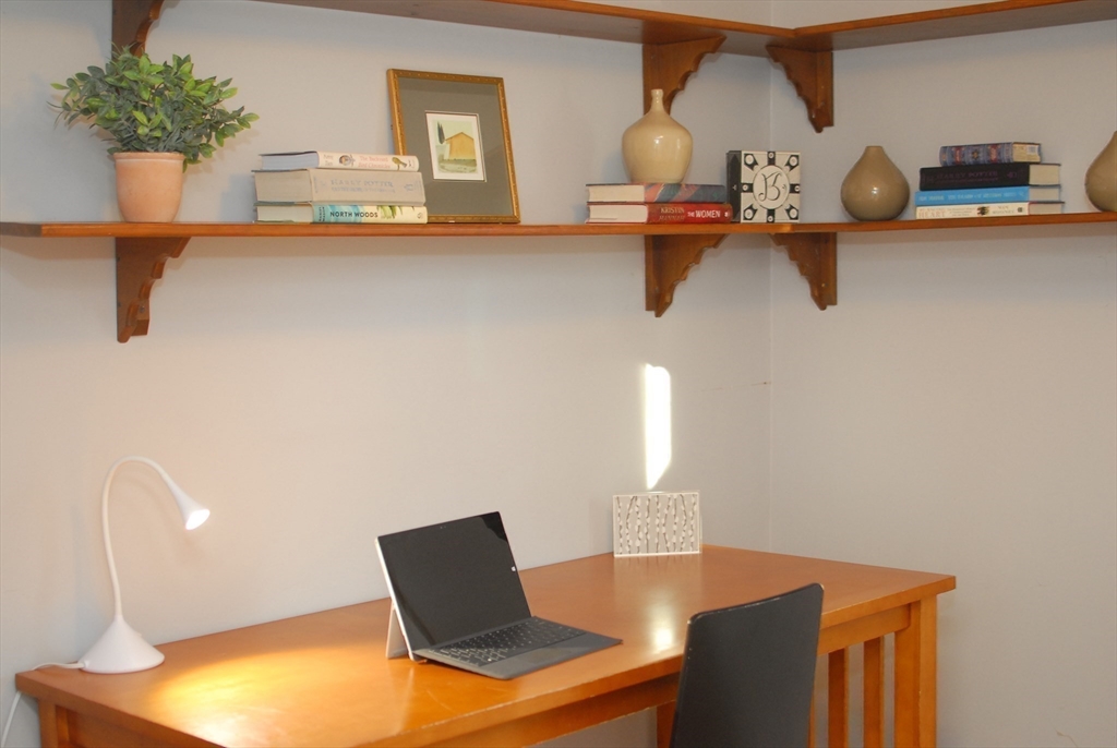 58 Peter Spring Road Concord, MA 01742 - Photo 18 of 23