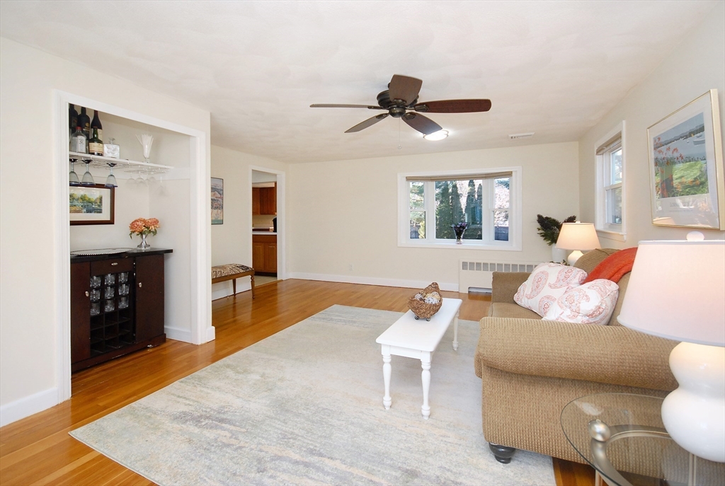 58 Peter Spring Road Concord, MA 01742 - Photo 5 of 23