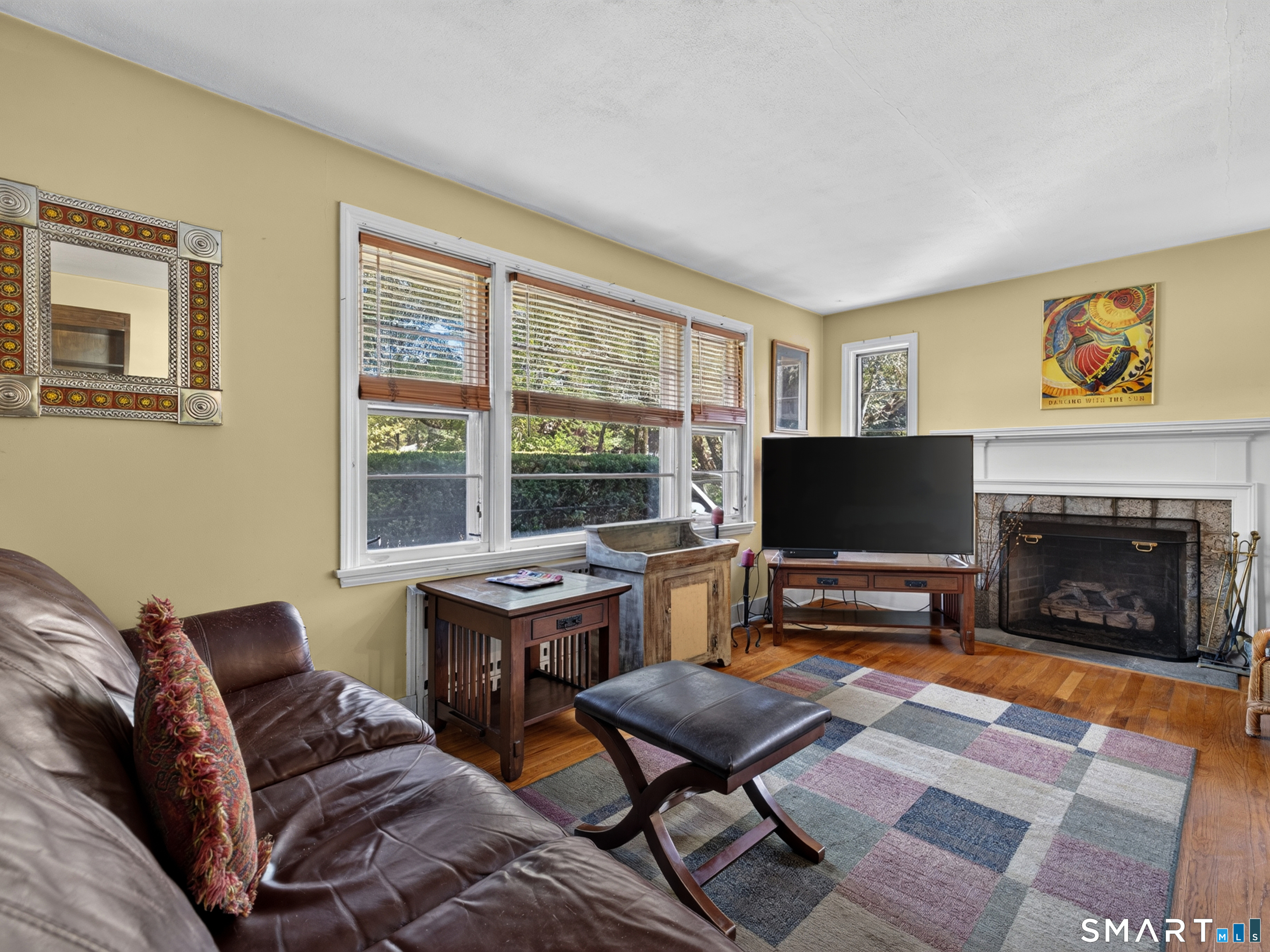 1245 Flanders Road Groton, CT 06355 - Photo 5 of 32 Gallery Image 5