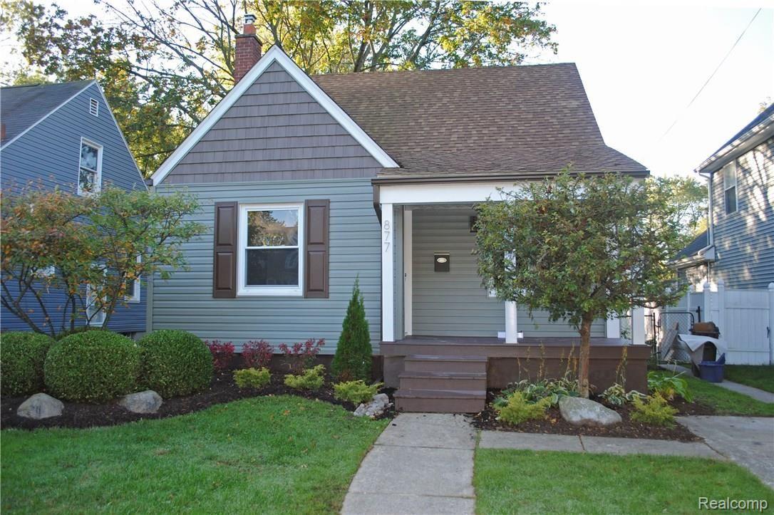 877 Columbia Road Berkley, MI 48072 - Photo 1 of 29 DSC_0550.jpg