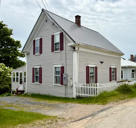 $225,000 | 5 Water Street, Eastport, ME 04631