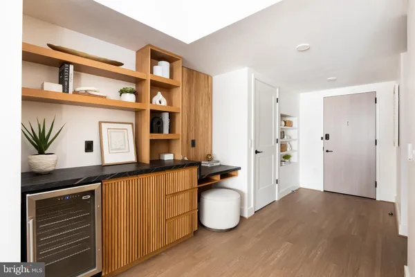 $4,033 | 1425 New York Avenue Northwest, Unit 1313, Washington, DC 20005