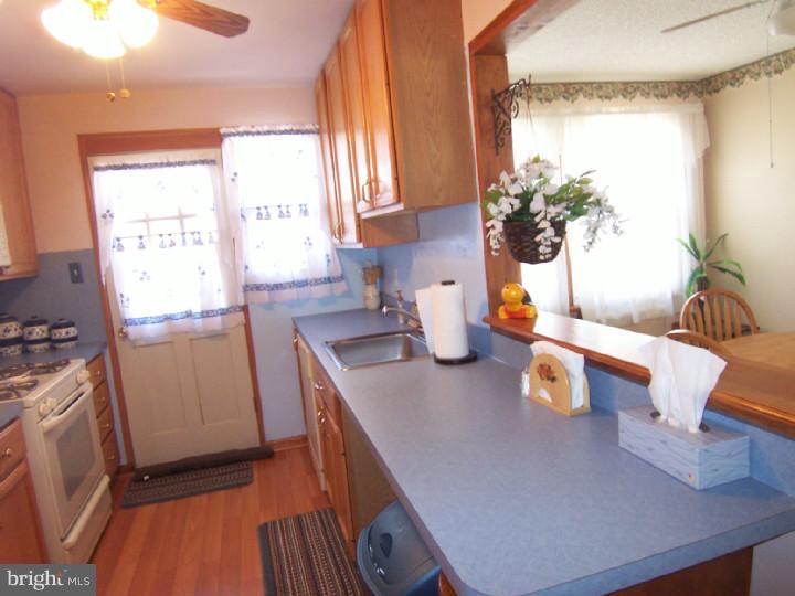 1555 Parklane Road Swarthmore, PA 19081 - Photo 6 of 22