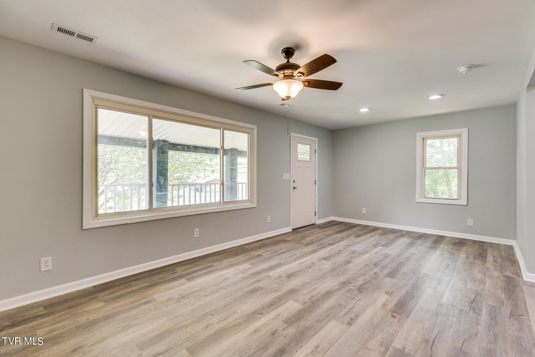 533 Lucy Road Kingsport, TN 37660 - Photo 11 of 31 009