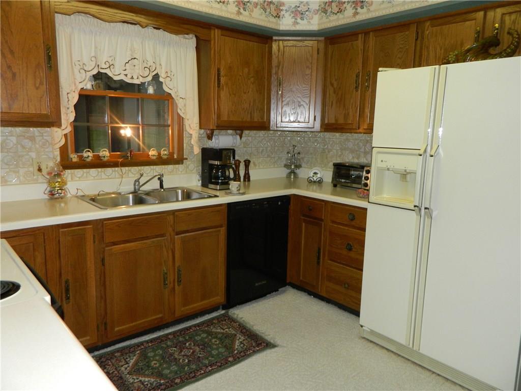 1758 Fox Ridge Drive, Unit 84 Springfield, OH 45503 - Photo 20 of 34
