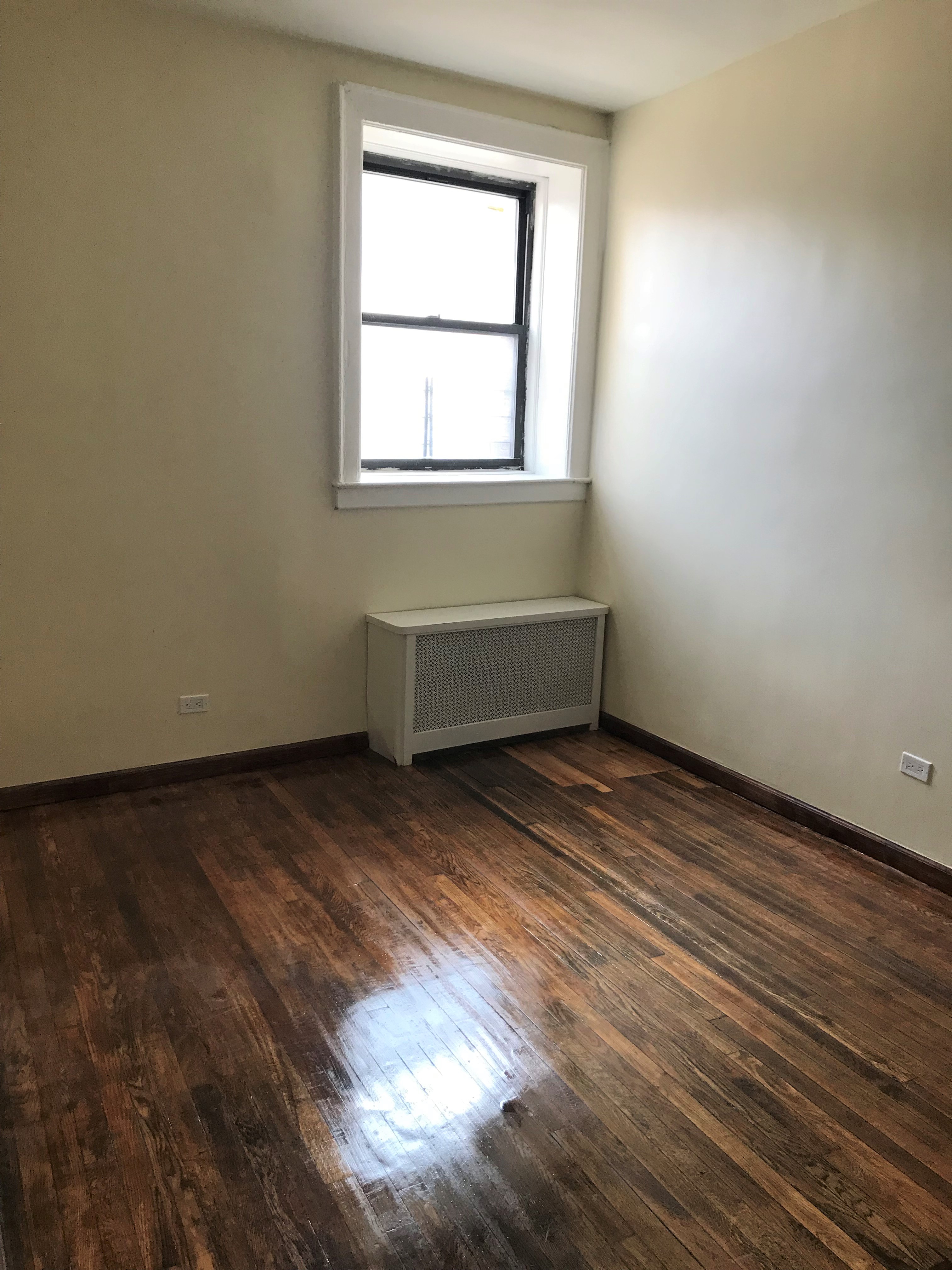 235 West 103rd Street, Unit 3D Manhattan, NY 10025 - Photo 5 of 9