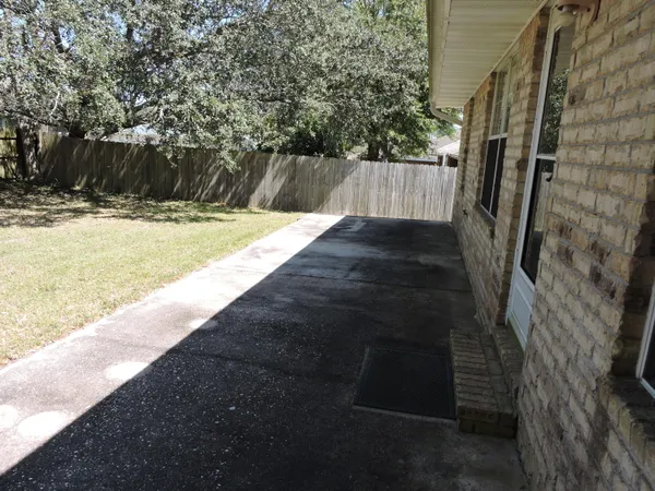 $1,795 | 328 Riverchase Boulevard, Crestview, FL 32536