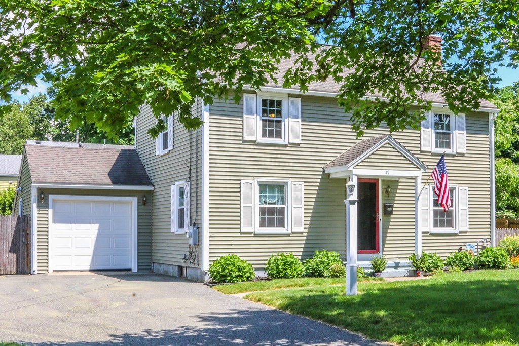 117 Pilgrim Road Springfield, MA 01118 - Photo 1 of 41