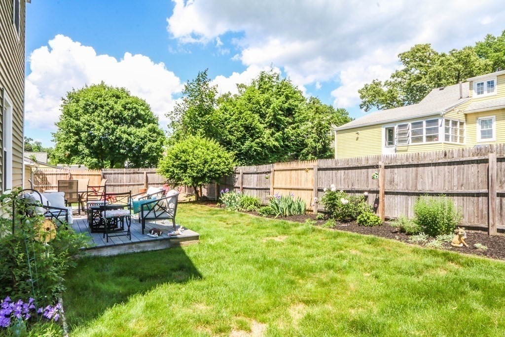 117 Pilgrim Road Springfield, MA 01118 - Photo 33 of 41