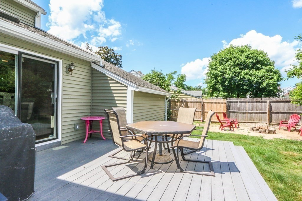 117 Pilgrim Road Springfield, MA 01118 - Photo 34 of 41