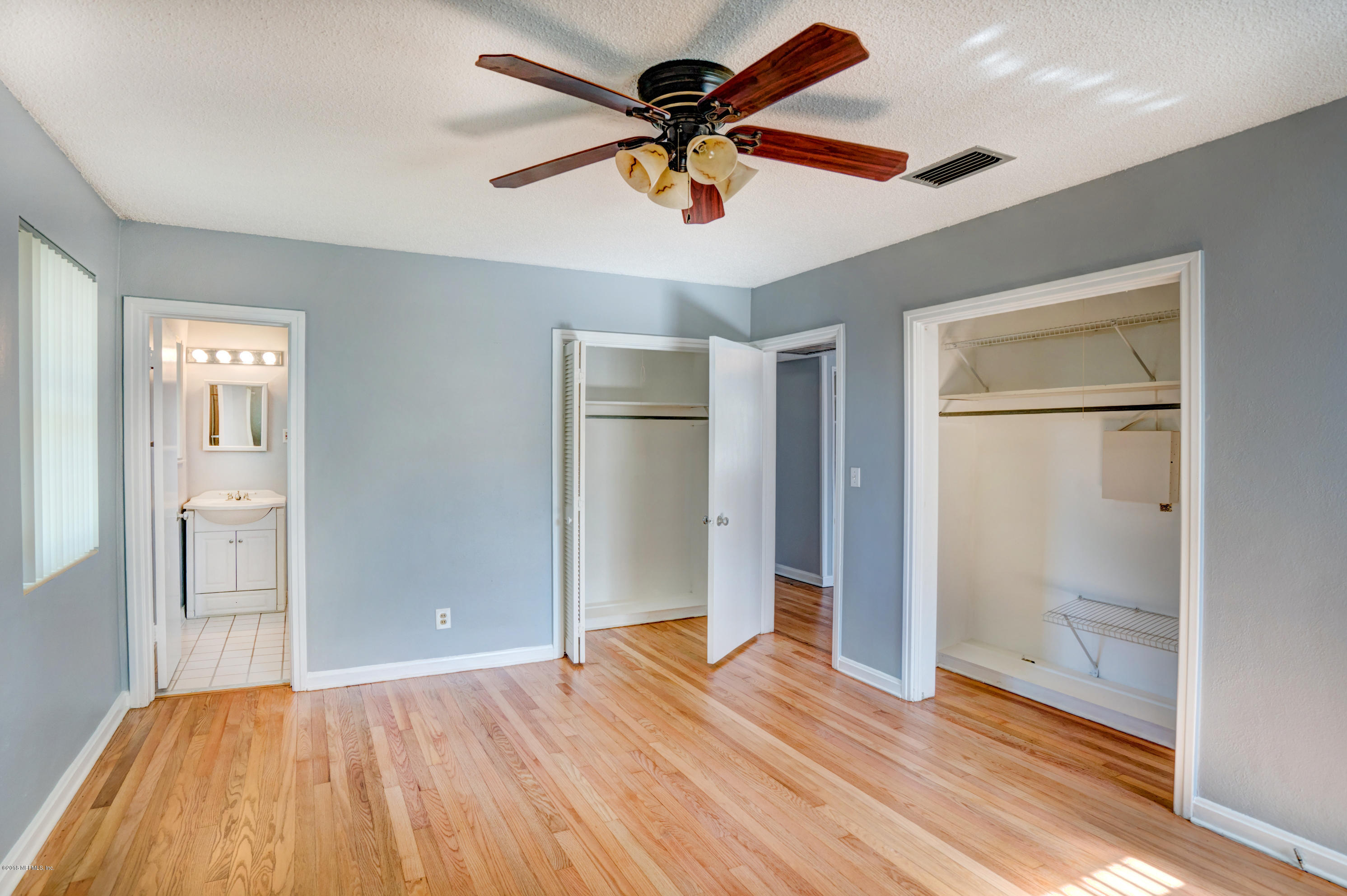 1330 Glengarry Road Jacksonville, FL 32207 - Photo 5 of 19 1330 Glengarry Rd (4)