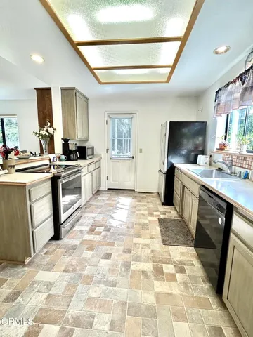 a view of washer and dryer