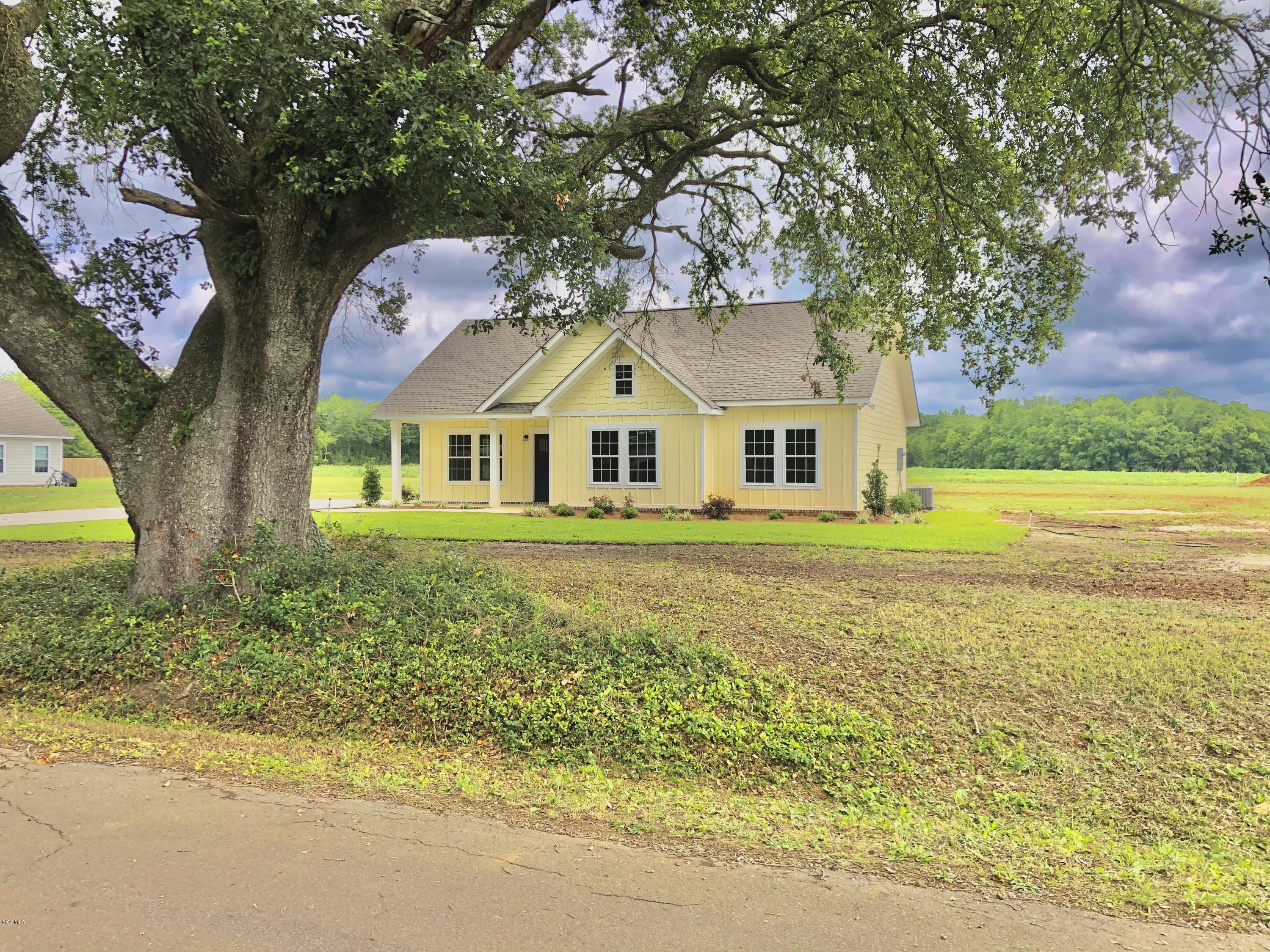 114 Walter Pope Road Lucedale, MS 39452 - Photo 1 of 18 IMG_2463