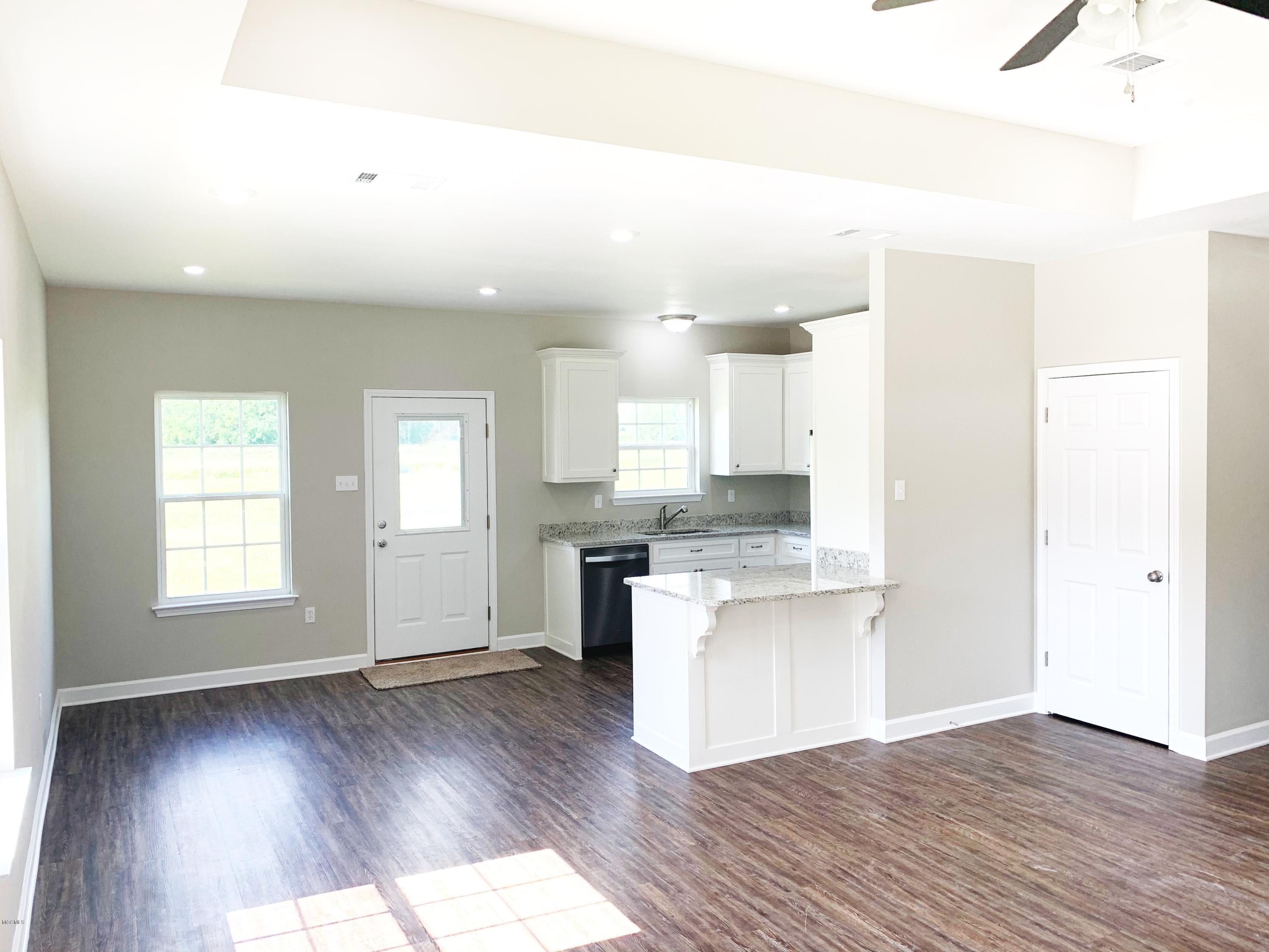 114 Walter Pope Road Lucedale, MS 39452 - Photo 5 of 18 IMG_2172