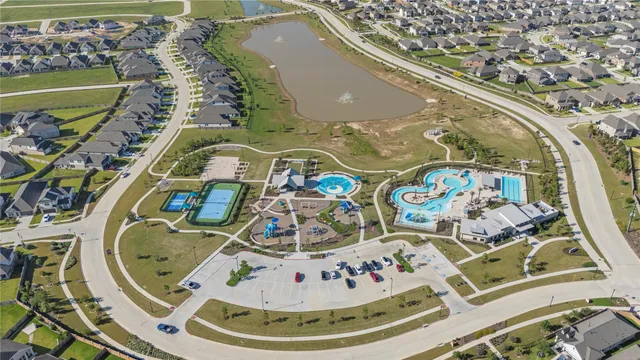 $299,900 | 21627 Coral Mist Drive, Cypress, TX 77433