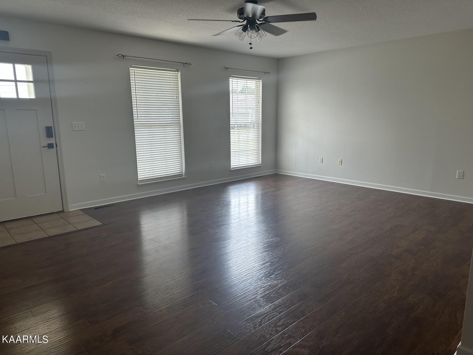 209 Timber Ridge Circle Madisonville, TN 37354 - Photo 5 of 35 Gallery Image 5