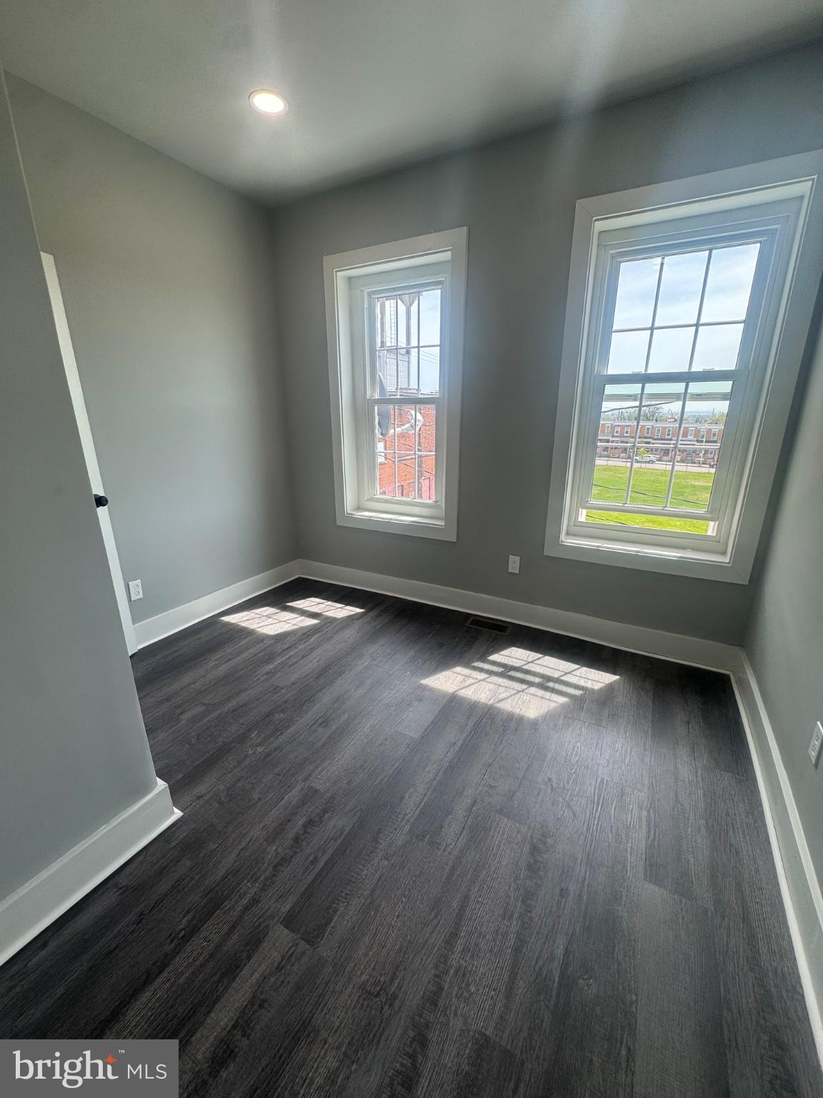 2811 East Preston Street Baltimore, MD 21213 - Photo 7 of 14 Bright, airy room with scenic views.