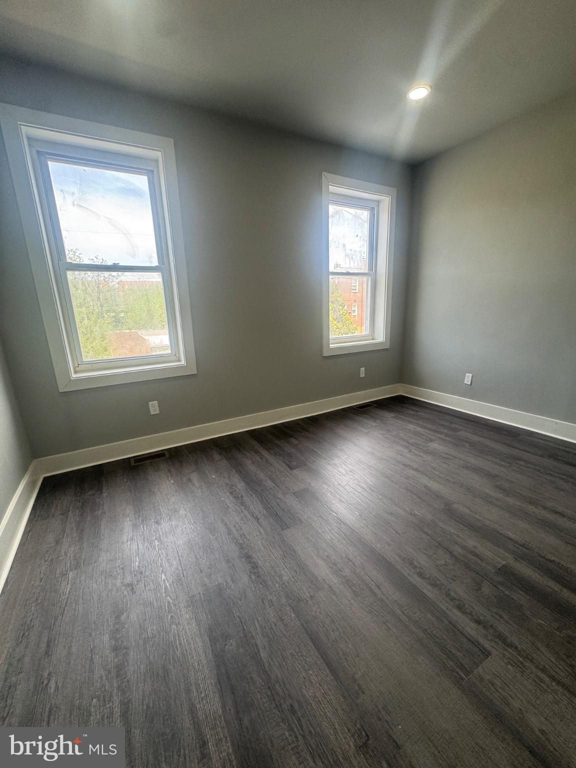 2811 East Preston Street Baltimore, MD 21213 - Photo 9 of 14 Bright and airy blank canvas room.