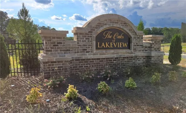 $507,890 | 956 Lakeview Oaks Court, Grayson, GA 30017