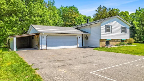$540,000 | 4480 Fawn Lake Drive North, Stacy, MN 55079