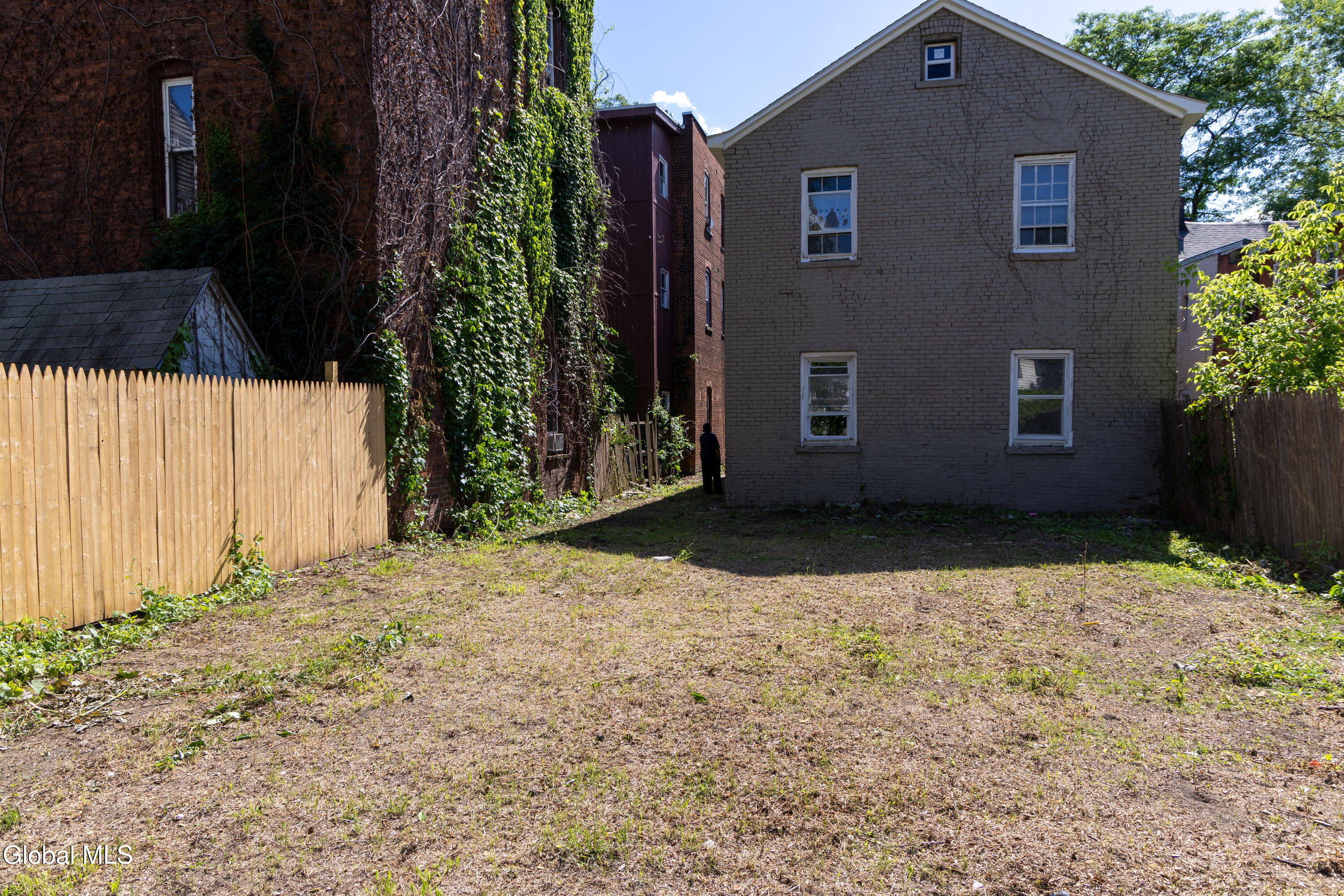 11 Jefferson Street, Unit 1A Schenectady, NY 12305 - Photo 13 of 13 Exterior 3