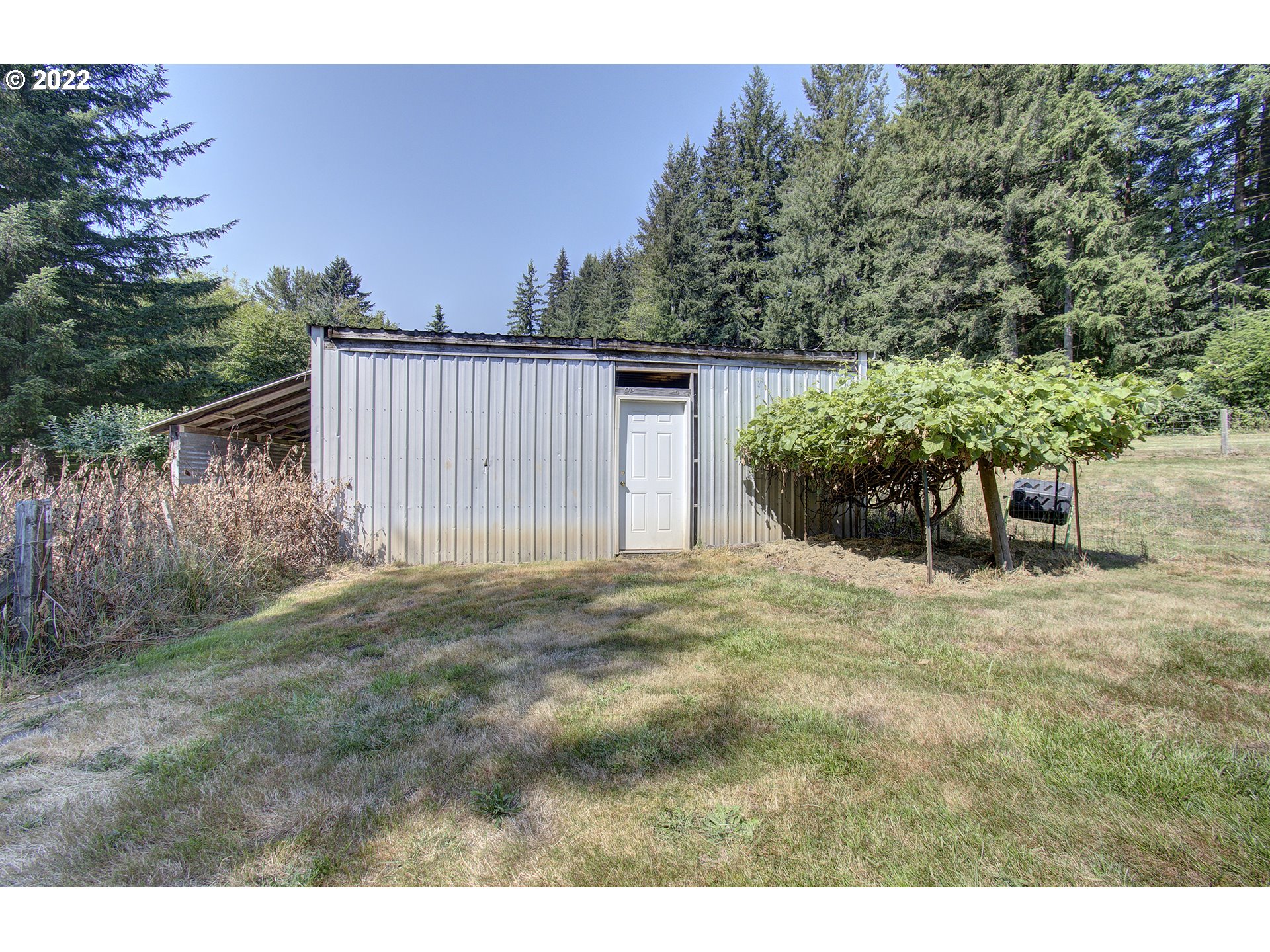 24416 Northeast Berry Road Battle Ground, WA 98604 - Photo 23 of 31 a view of outdoor space and yard