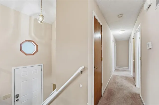 $300,000 | 6801 T Gabbert Drive, Pleasant Valley, MO 64068