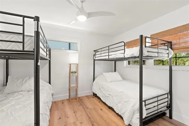 $10,000 | 819 Bay Esplanade, Clearwater Beach, FL 33767