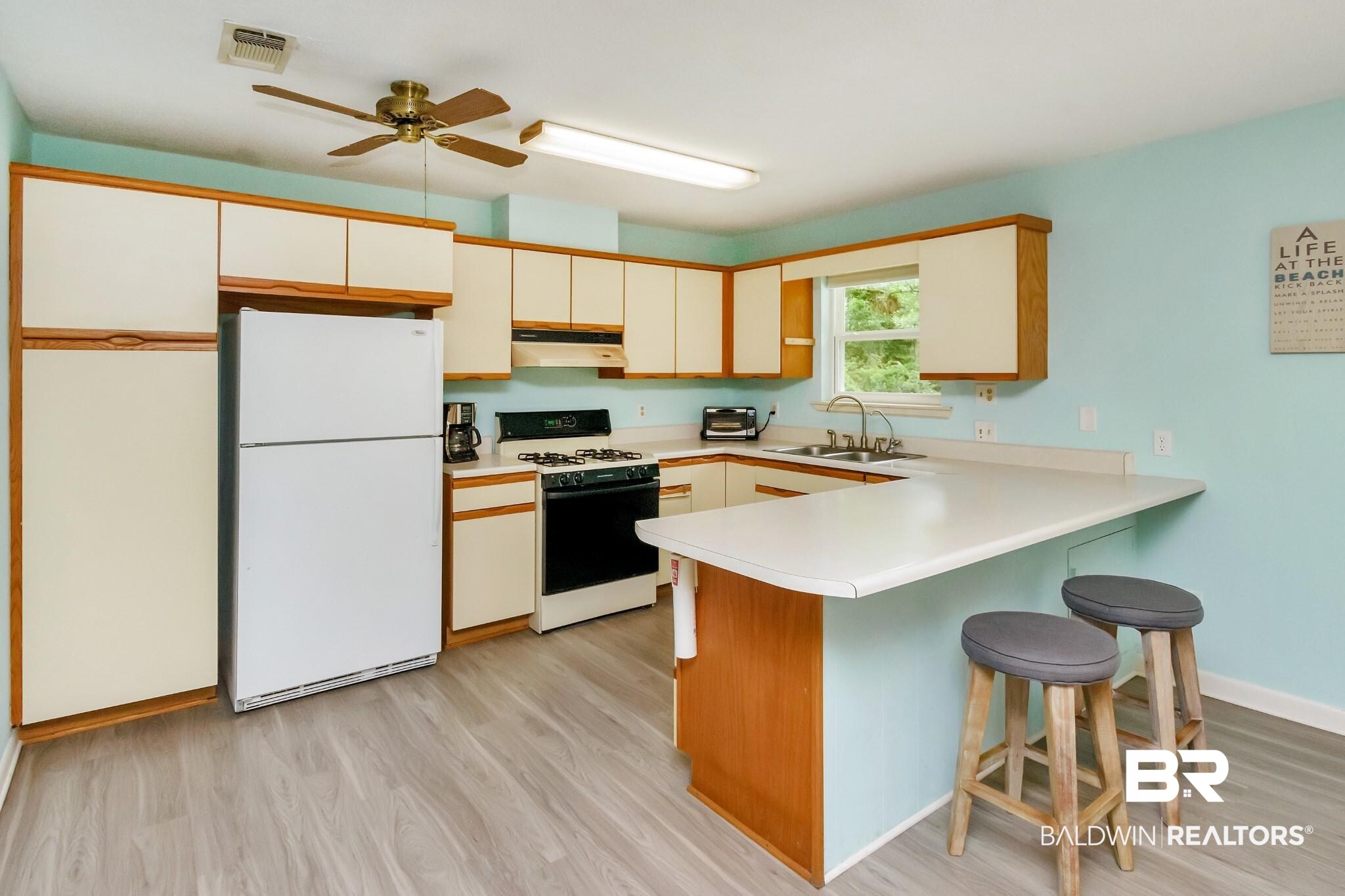3063 Bryant Road Mobile, AL 36605 - Photo 3 of 47
