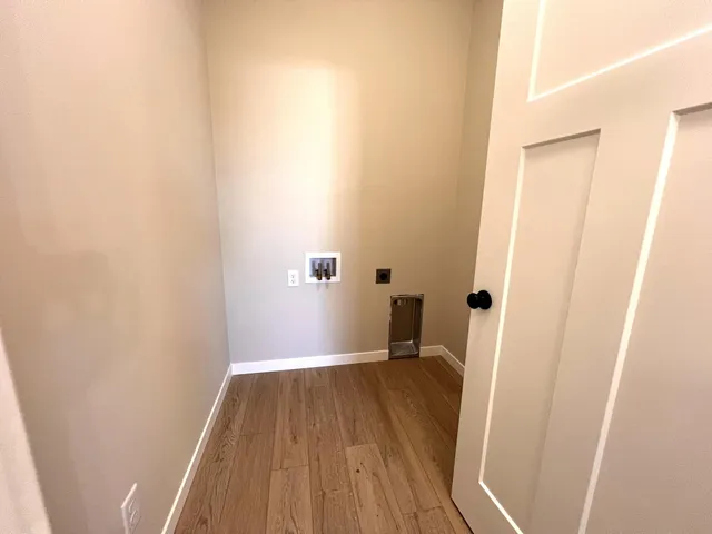 $410,900 | 25850 Emerson Drive, Wyoming, MN 55092