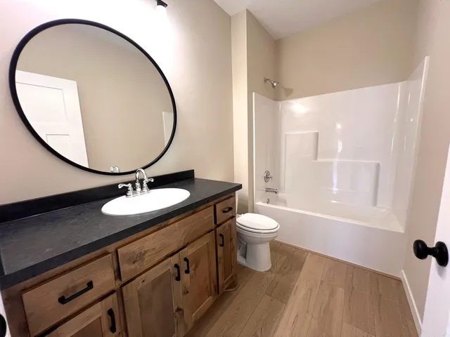 $410,900 | 25850 Emerson Drive, Wyoming, MN 55092