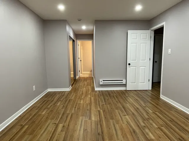 $1,900 | 803 Garden Circle, Unit 7, Streamwood, IL 60107