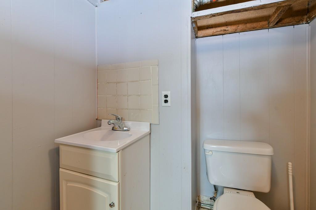 17 Ayles Road Boston, MA 02136 - Photo 28 of 36 Gallery Image 28