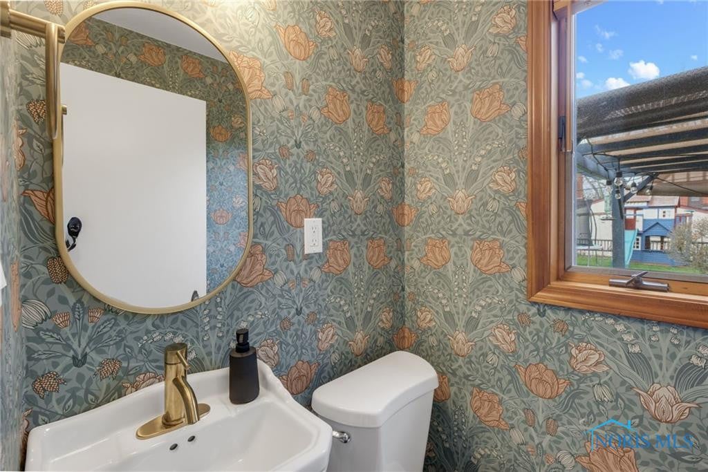 2329 Goddard Road Toledo, OH 43606 - Photo 28 of 41 Gallery Image 28