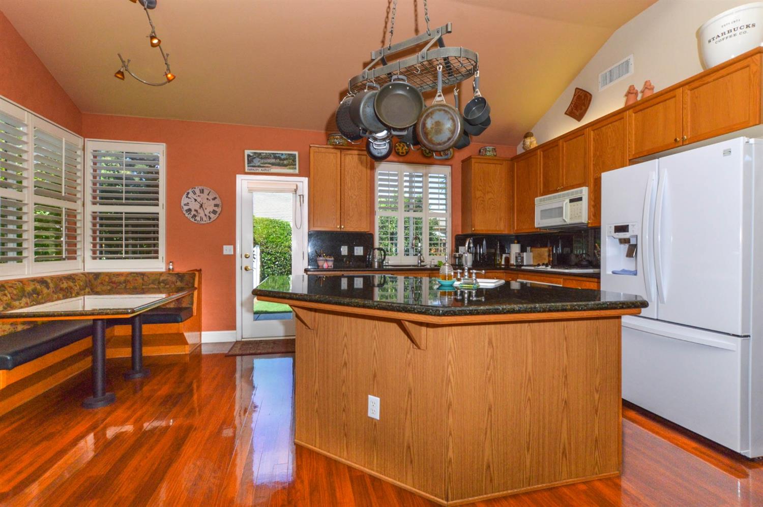 2302 Fairmont Avenue Clovis, CA 93611 - Photo 13 of 39