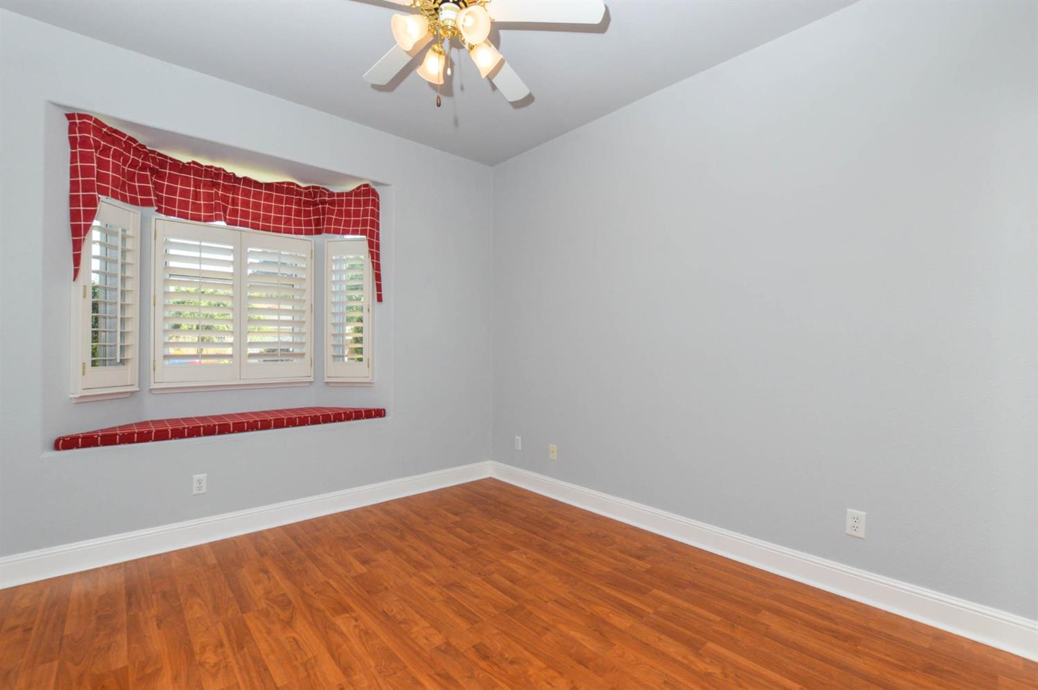 2302 Fairmont Avenue Clovis, CA 93611 - Photo 22 of 39