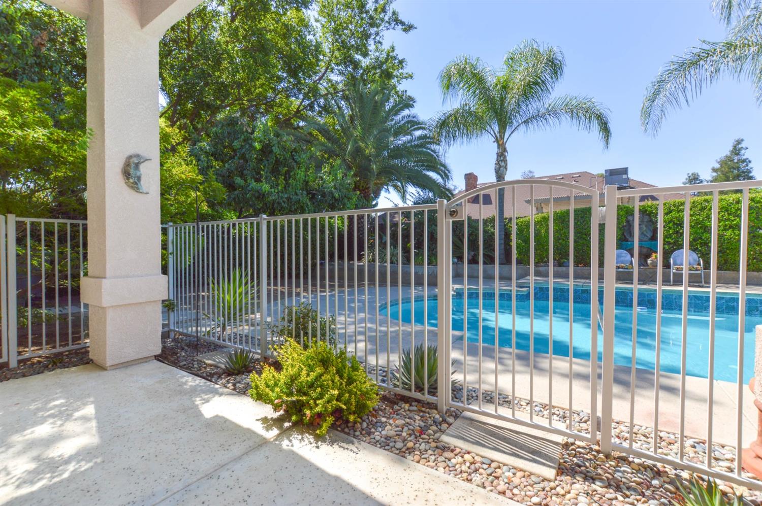 2302 Fairmont Avenue Clovis, CA 93611 - Photo 29 of 39