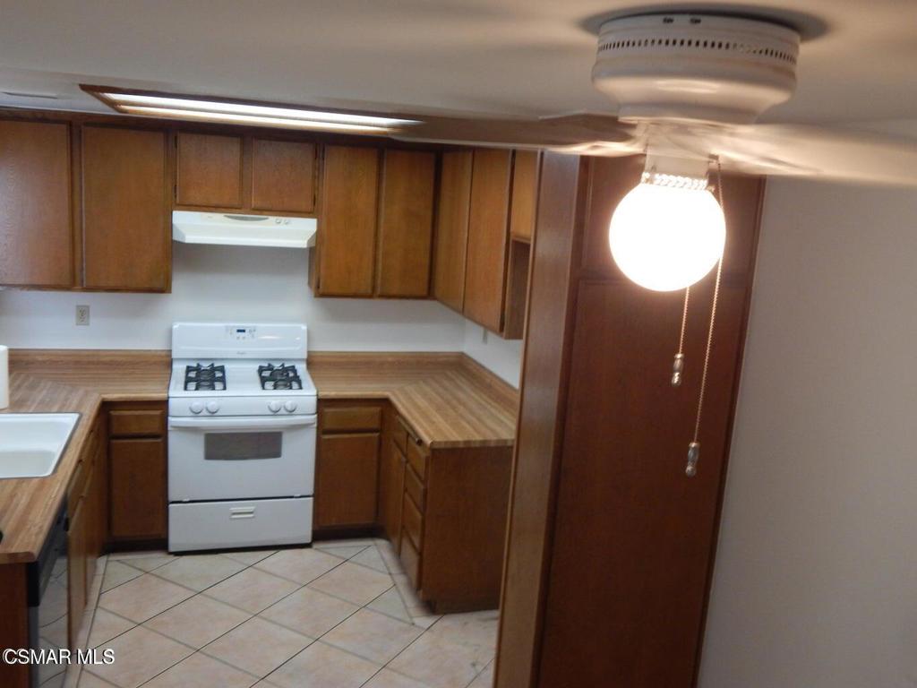 5261 Perkins Road Oxnard, CA 93033 - Photo 15 of 29