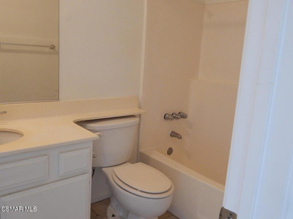 5261 Perkins Road Oxnard, CA 93033 - Photo 18 of 29