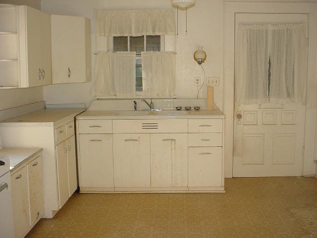 331 Mt Lebanon Church Road Greer, SC 29651 - Photo 4 of 6