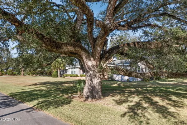 $379,500 | 5370 Mixon Street, Graceville, FL 32440