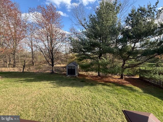 15 Coburn Road Pennington, NJ 08534 - Photo 30 of 30 a view of a backyard with swimming pool