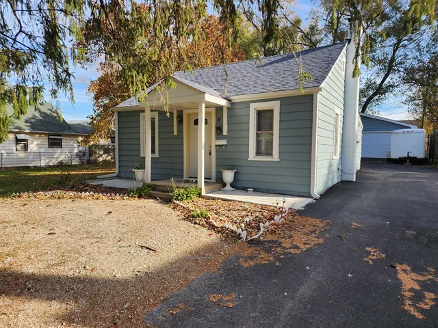 $224,900 | 112 Anderson Avenue, Joliet, IL 60433