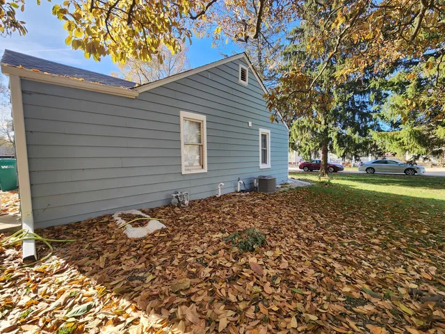 $224,900 | 112 Anderson Avenue, Joliet, IL 60433