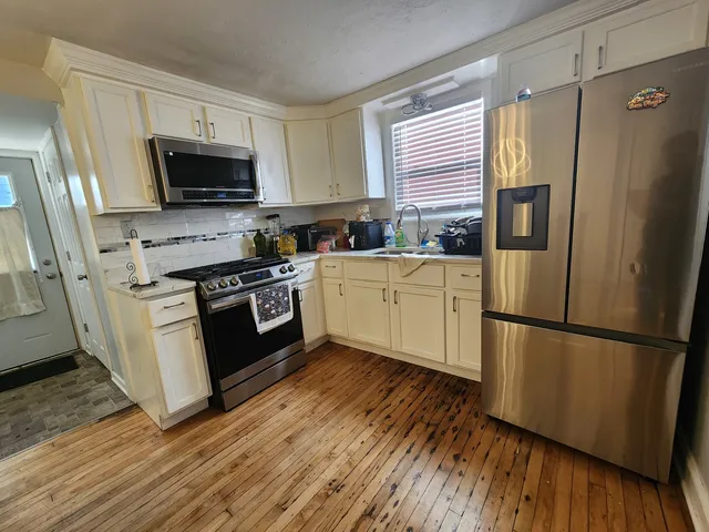 $224,900 | 112 Anderson Avenue, Joliet, IL 60433