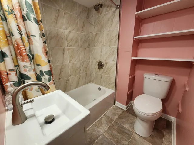 $224,900 | 112 Anderson Avenue, Joliet, IL 60433