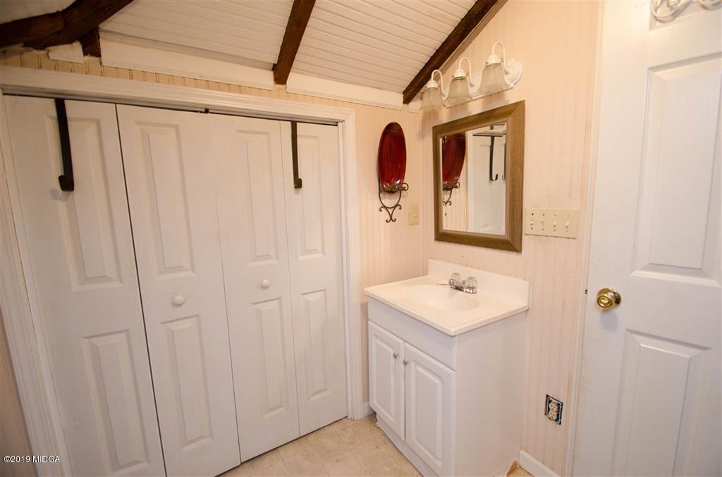 401 West White Road Byron, GA 31008 - Photo 14 of 32 192583-16